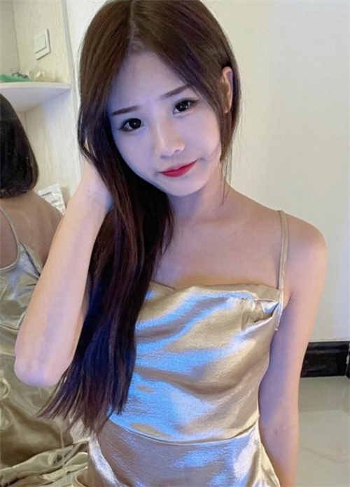 ϾĻִϢĳУķ羰ͷḻʳKTVҲҹвɻȱһ֡ϾΧõKTVԤָϣΪṩݲο Ԥηƣ 173-7564-5242 Vͬ