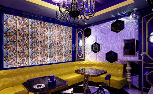 ���Ͼ�������KTV�������������ֵĳ�������������Ǣ̸�����Ѿۻ������ѡ���������Ͼ�������õ�����KTV���а�ϣ����Ϊ���ṩ�ο��� Ԥ���������������������ȣ� 193-9341-9316 ��Vͬ���� ��һ�����Ͼ��ʼ�����KTV����һ�� 980�������� 8�� ������4��4