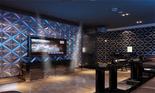 ҹĻ���٣��Ͼ�������ʷ���ǻ����˰�쵵����ѣ��ڵƺ������ɢ�������ص��������Ͼ���ҹ����ḻ��ʣ�����KTV��Ϊ�������е���Ҫ��ɲ��֣���������������������ǰ�����顣��ô���Ͼ��ļ�KTV�������أ�������һͬ�߽���Щ�߶����ֳ������������ǵĶ�������