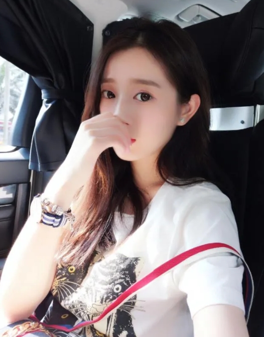 ϾӵƾõʷĻ̣ͬʱҲҵٵִСKTVΪڶǢ̸ֵѡ񡣱ĽΪϸϾǰеĸ߶˴KTVҵʺϵĳ Ԥ 176-2564-8586