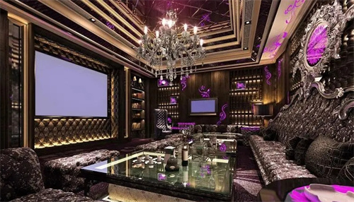 �Ͼ����������������ĳ��У��������ŷḻ����ʷ�Ļ����̣������ŷḻ��ʵ�ҹ������Ͼ���KTV��Ϊ�������������ֵ���ѡ֮�ء�Ϊ�˰�����Ҹ��õ��˽��Ͼ���KTV���ֳ������������Ͼ�������KTV���а񣬴���̽���������е�ҹ���������� Ԥ����������������