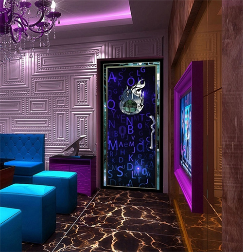 ���Ͼ����������ĺ������У���������ḻ��ʣ���KTV��Ϊҹ�����ֵ���Ҫ���������ܴ�ҹ�ע���������Ͼ�ʮ�����KTV������������������Щ�߶����ֿռ�Ķ��������� Ԥ������������������С�ۣ� 193-5843-4697 ��Vͬ���� ��һ�����Ͼ���͢����KTV����һ�� 9