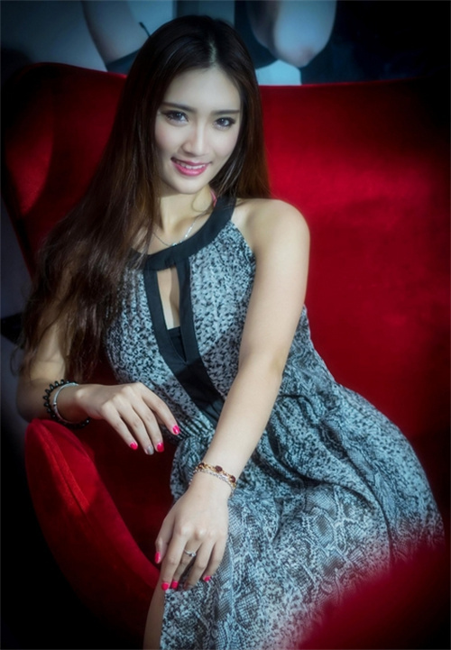 ϾĳУKTVֵĺȥǢ̸Ѿۻ볡ϾڱõKTVο Ԥηƣ 173-7564-5242 Vͬ һϾˮľ껪KTVһ 888